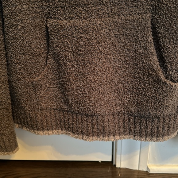 Youth Barefoot Dreams Pullover Hoodie - Picture 3 of 4